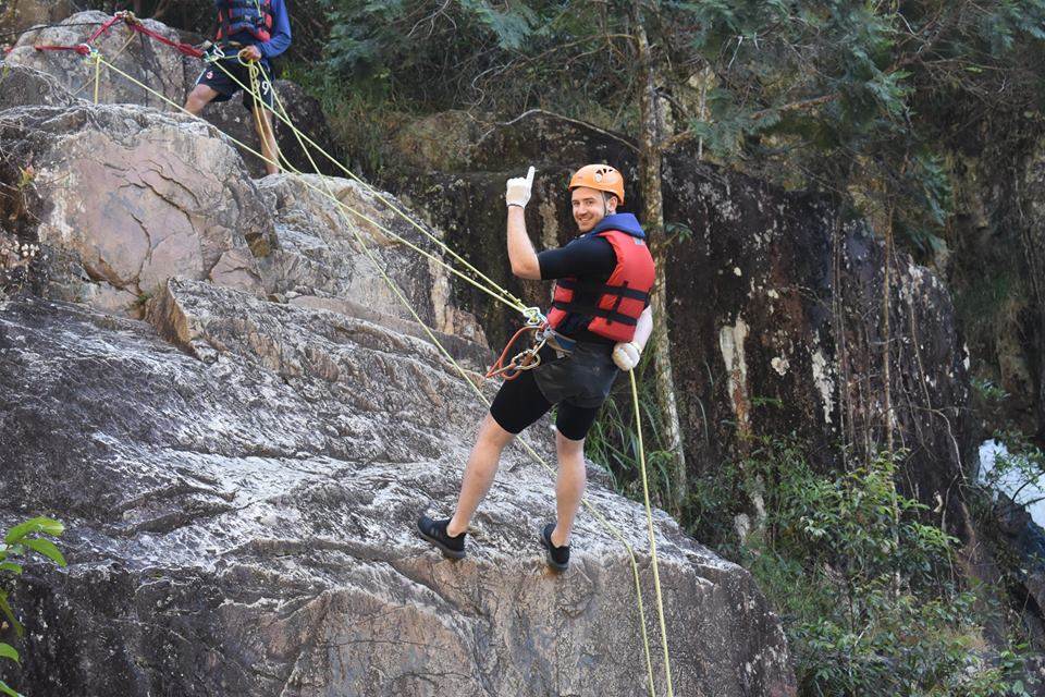 Save the wonderful moment when crossing the canyoning Dalat